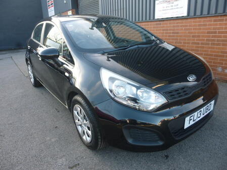 KIA RIO 1.3 1